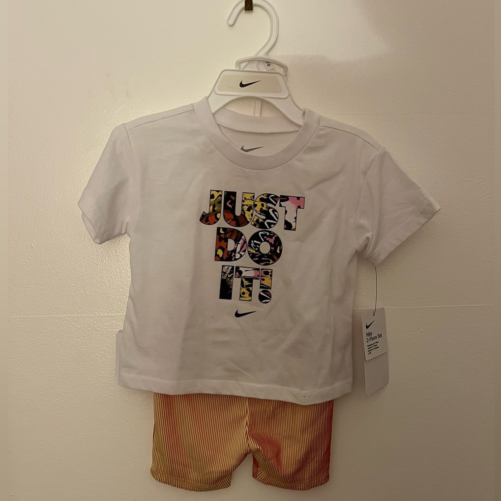 BNWT Nike Shirt and Shorts Set